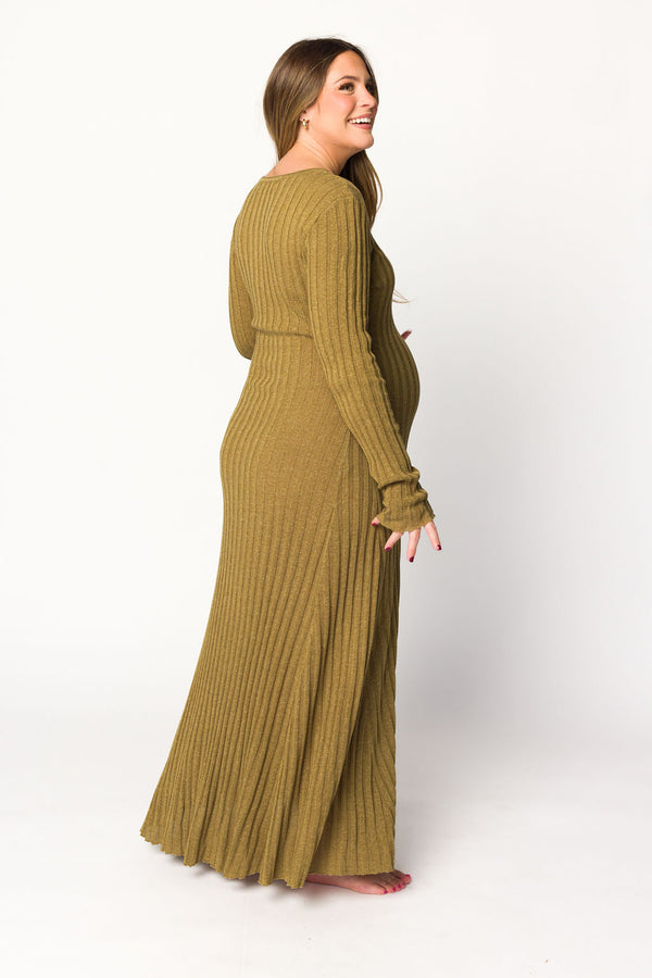 Serena Ribbed Knit Maxi Dress in Brown