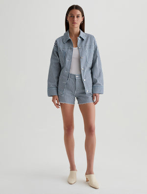 Halle Short