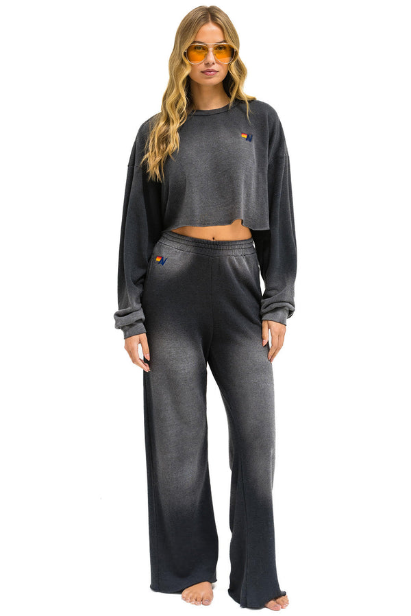 ESSENTIAL CROPPED CREW SWEATSHIRT RELAXED - FADED SMOKE