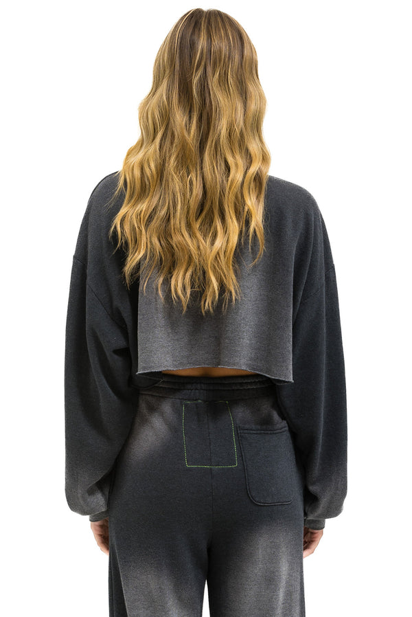 ESSENTIAL CROPPED CREW SWEATSHIRT RELAXED - FADED SMOKE